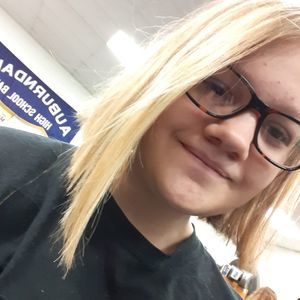 Meet your Posher, Kylie